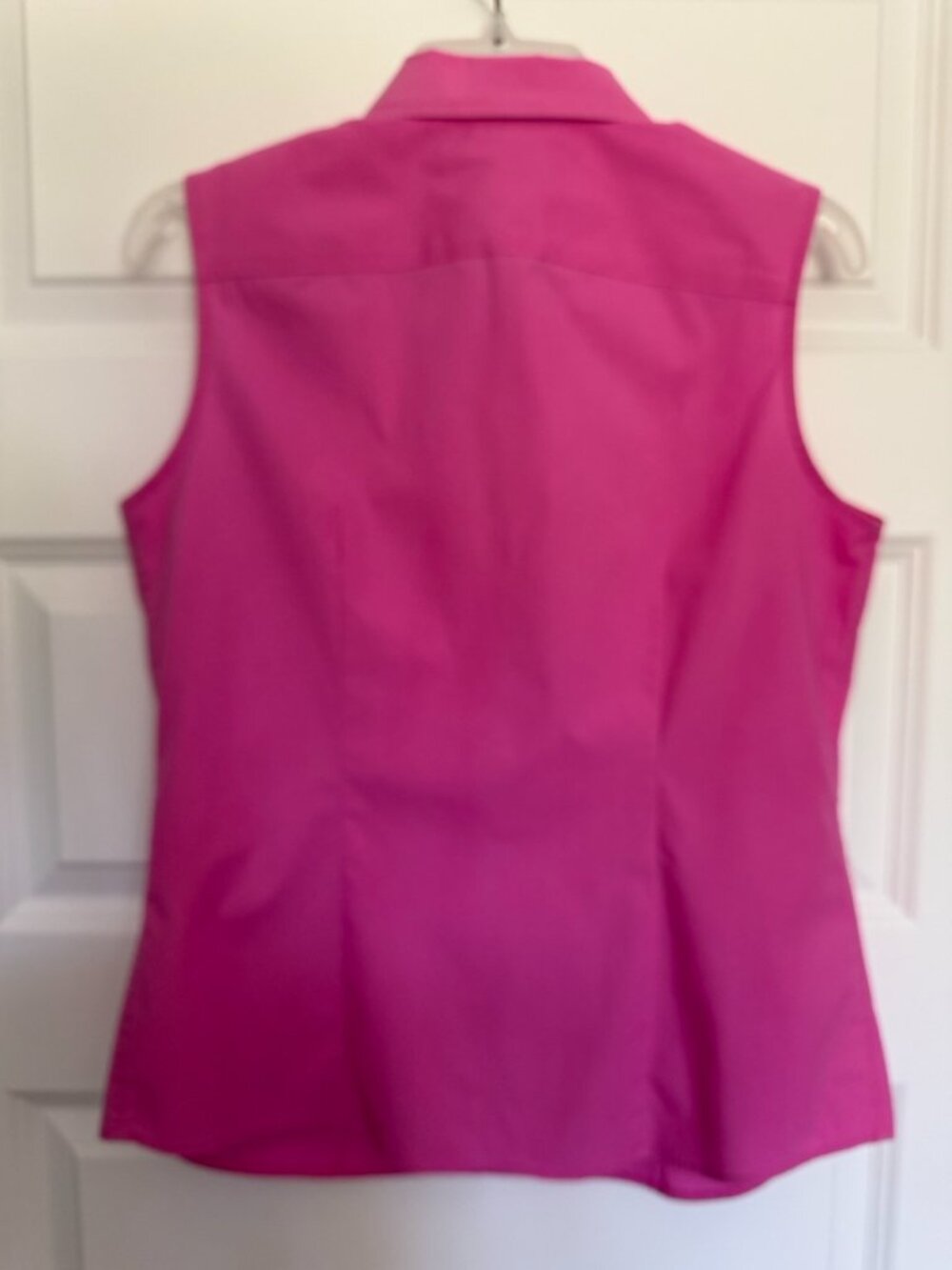 Jones New York sleeveless button-up shirt Size Medium - Picture 3 of 5